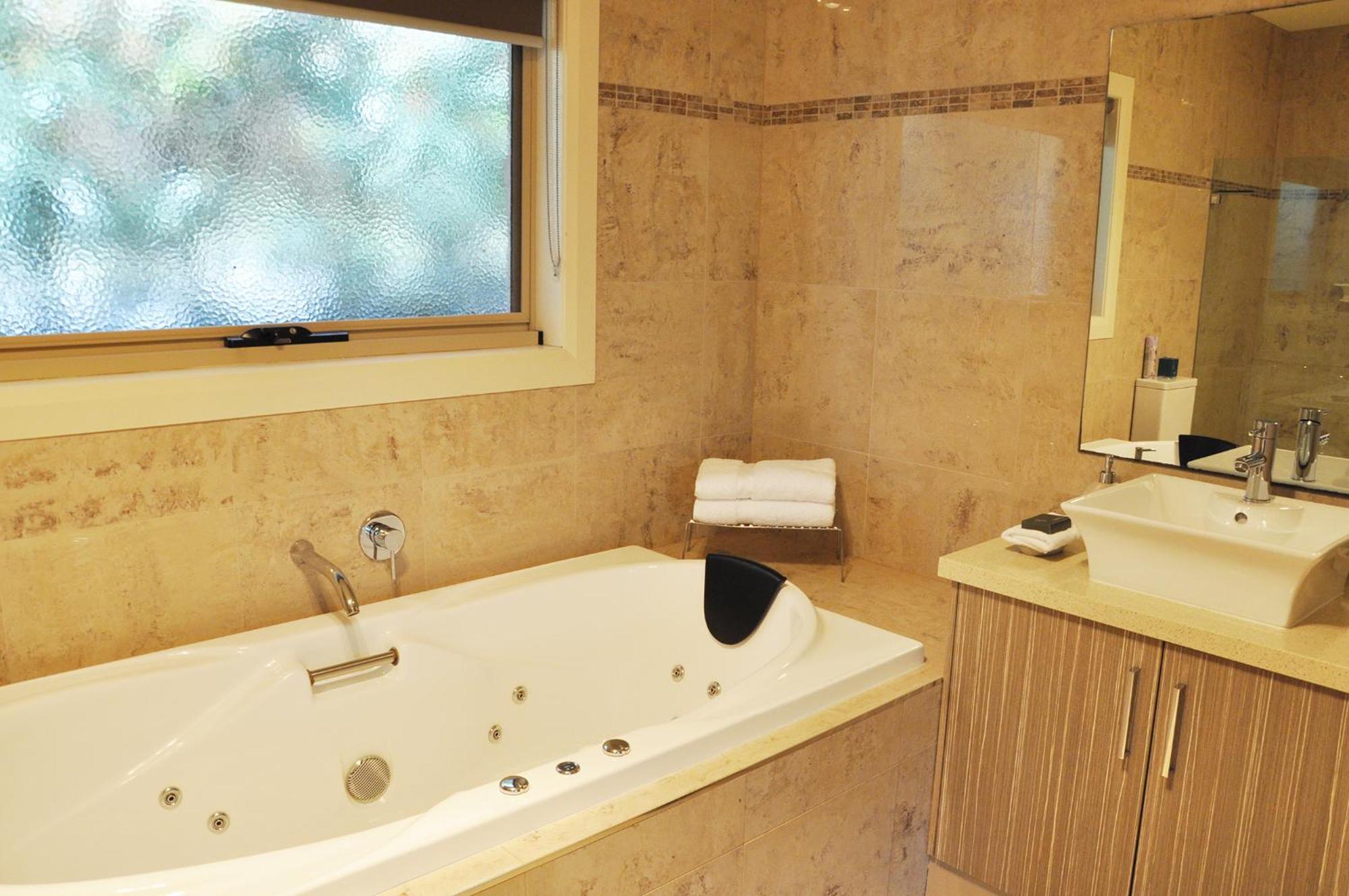 Bed and Breakfast Wild Cattle Creek Estate Wandin Yallock Екстер'єр фото