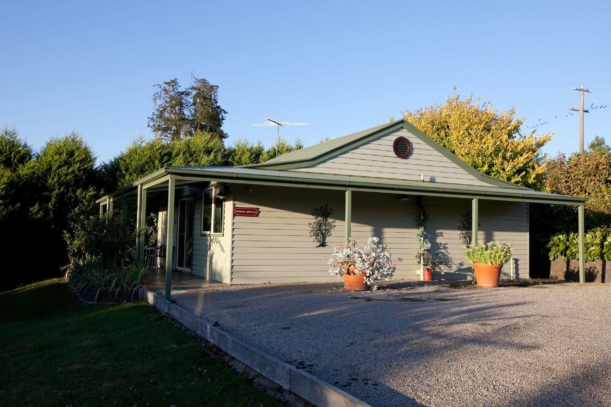 Bed and Breakfast Wild Cattle Creek Estate Wandin Yallock Екстер'єр фото
